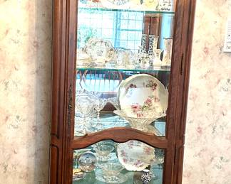 Lighted china cabinet 