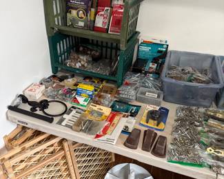 Assorted hardware items
