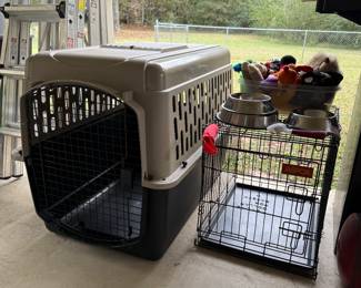 Dog kennels and accessories 