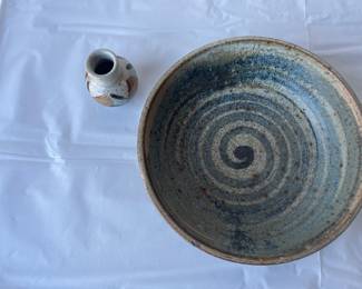 Pottery bowl and vase