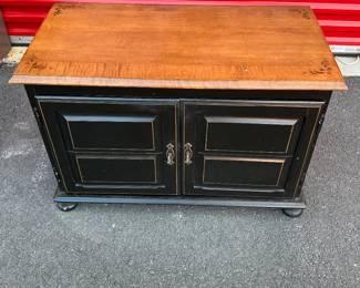 Small black cabinet 