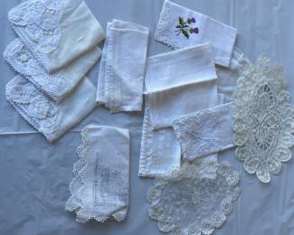 Vintage linen assortment 