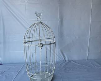 Metal bird cage
