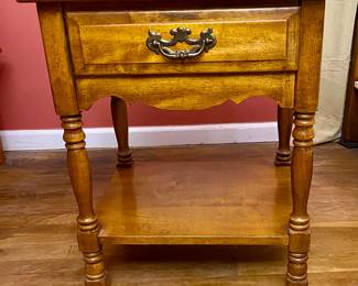 Maple Wood Nightstand - 1 drawer