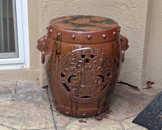 Large dragon medallion garden stool