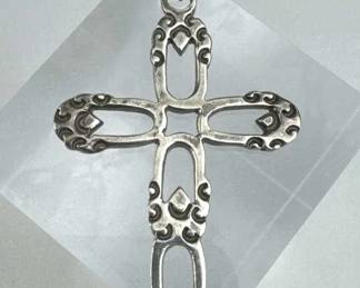 925 Silver Open Decorative Cross Pendant