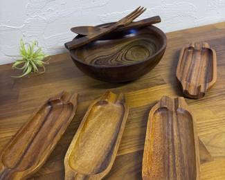 Amazing carved wooden bowl and trays