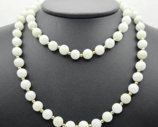 Vintage Jade Bead Necklace