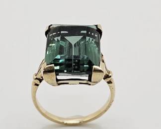 14k Gold Emerald Ring