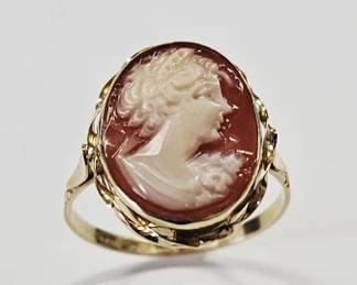 14K Yellow Gold Shell Cameo Ring