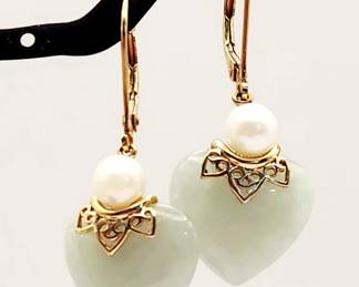 14K Yellow Gold Pale Green Jade & Pearl Earrings