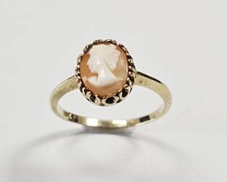 10K Yellow Gold Shell Cameo Ring