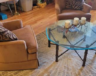 Rug is for sale too!