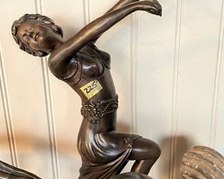 Art deco, dancing statue