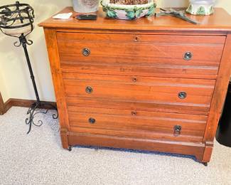 vintage chest of drawers