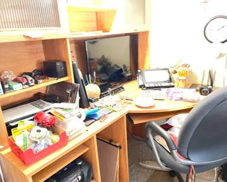 corner desk, office chair