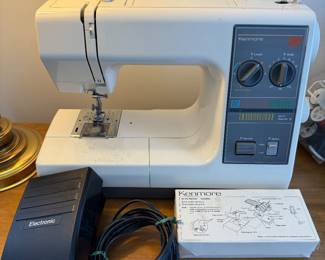 Kenmore Model 385 Sewing machine