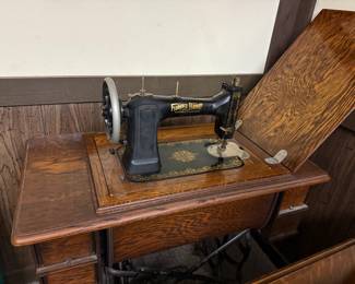 Antique Florence Rotary sewing machine & cabinet