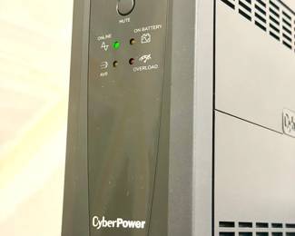 Cyber Power 900