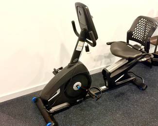 Nautilus R616 Exercise Bike