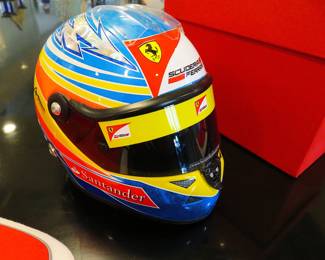 Fernando Alonso mini F1 helmet
