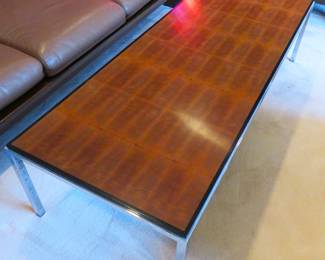 (BID ITEM) Knoll coffee table