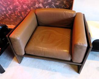 Bastiano lounge chair by Tobia Scarpa