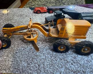 Vintage Doepke Model Toy Adams Diesel Motor Road Grader