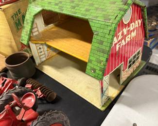 Vintage MARX Lazy Day Farm tin lithograph toy barn
