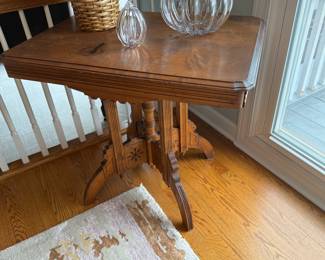 Antique Victorian Eastlake style parlor table