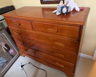 6 drawer wooden dresser