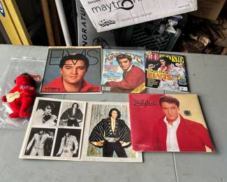 Elvis albums