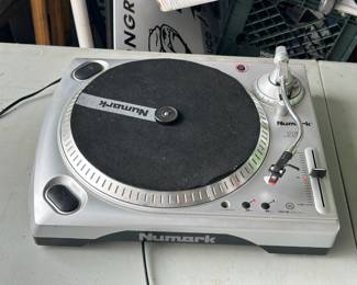 Numark Record Player