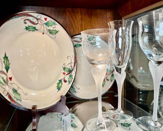 Lenox Holiday Nouveau Holiday Accent Plates