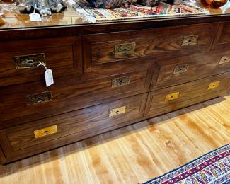 Henredon 7 Drawer Dresser