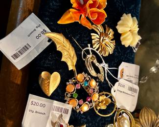 Vintage Brooches
