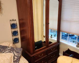 Very nice,  large, 2 mirrored door wardrobe with 4 drawers on bottom.