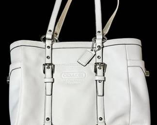 Authentic Coach Leather Handbag 