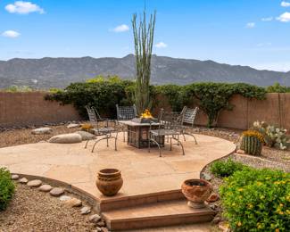 Saddlebrooke outdooor furniture