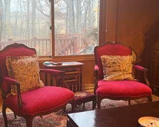 PAIR OF ARM CHAIRS