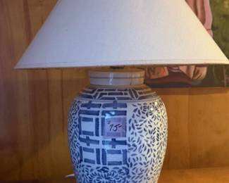 PORCELAIN LAMP