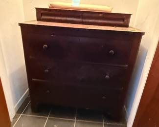 Antique Victorian chest of drawers, dresser