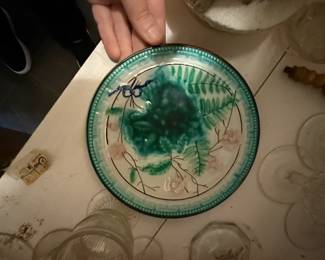 German majolica dish, leaves and ferns