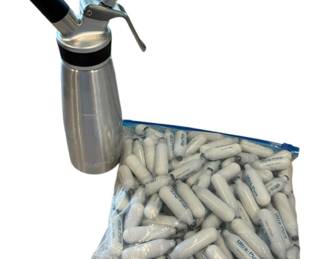 Zoemo Professional Whipped Cream Dispenser 