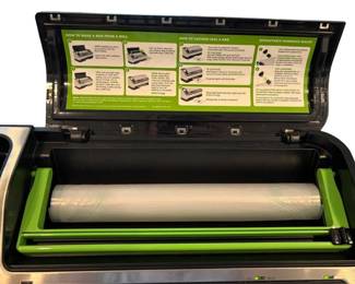FoodSaver Vacuum Sealing System 
