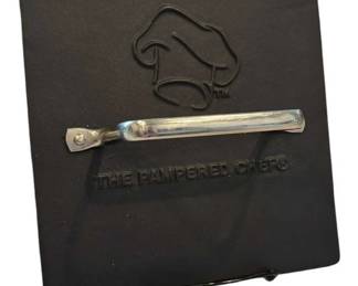 The Pampered Chef Cast Iron Grill Press 