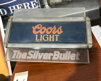 Coors Light light.