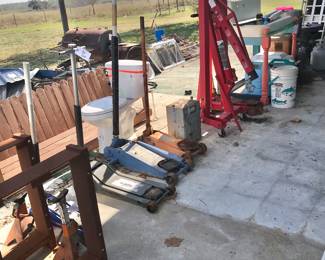 Floor jacks, engine hoists