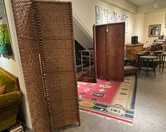 Room dividers