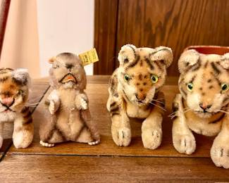 Steiff animals (Chimpmuck SOLD)